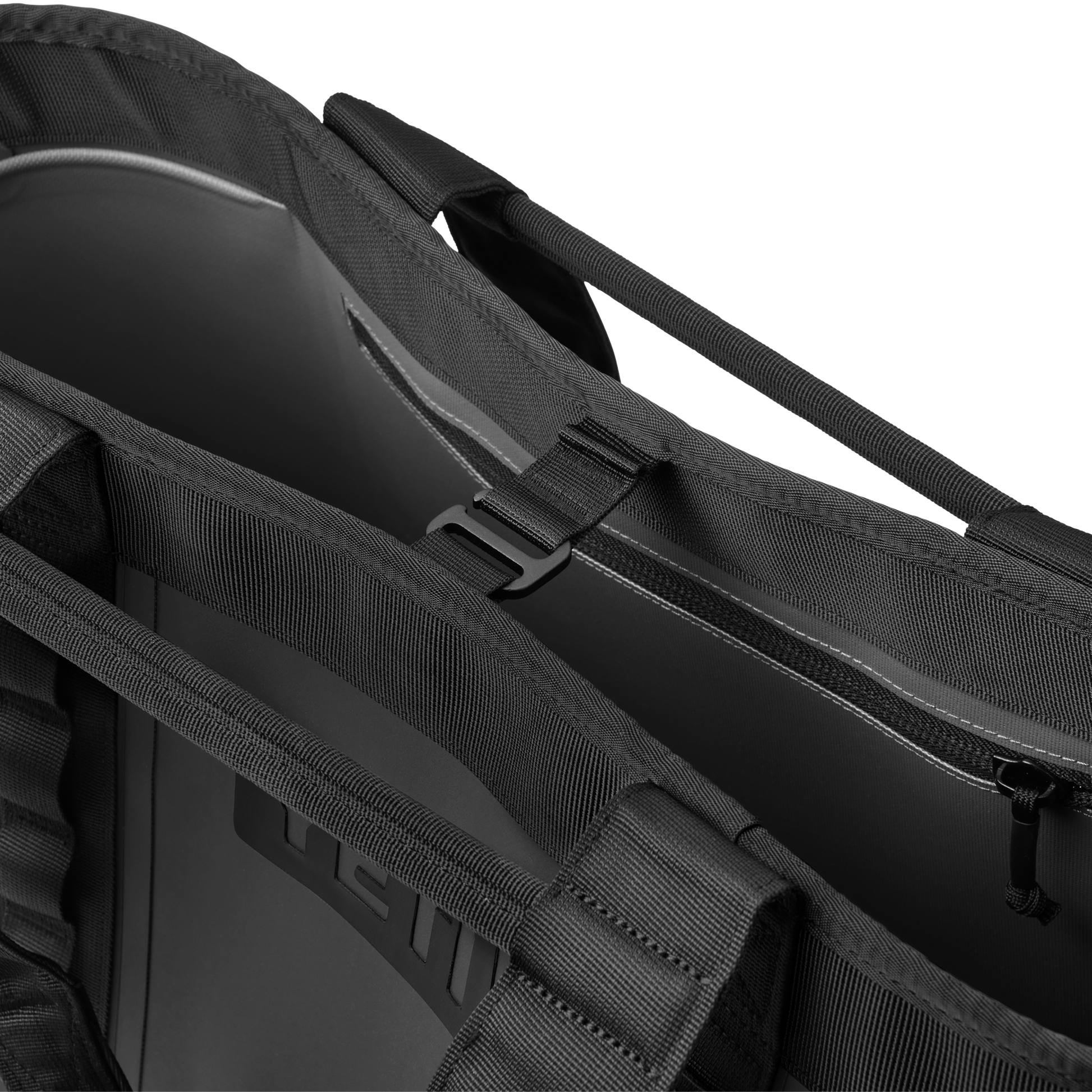 YETI Camino® 35 L Carryall Black