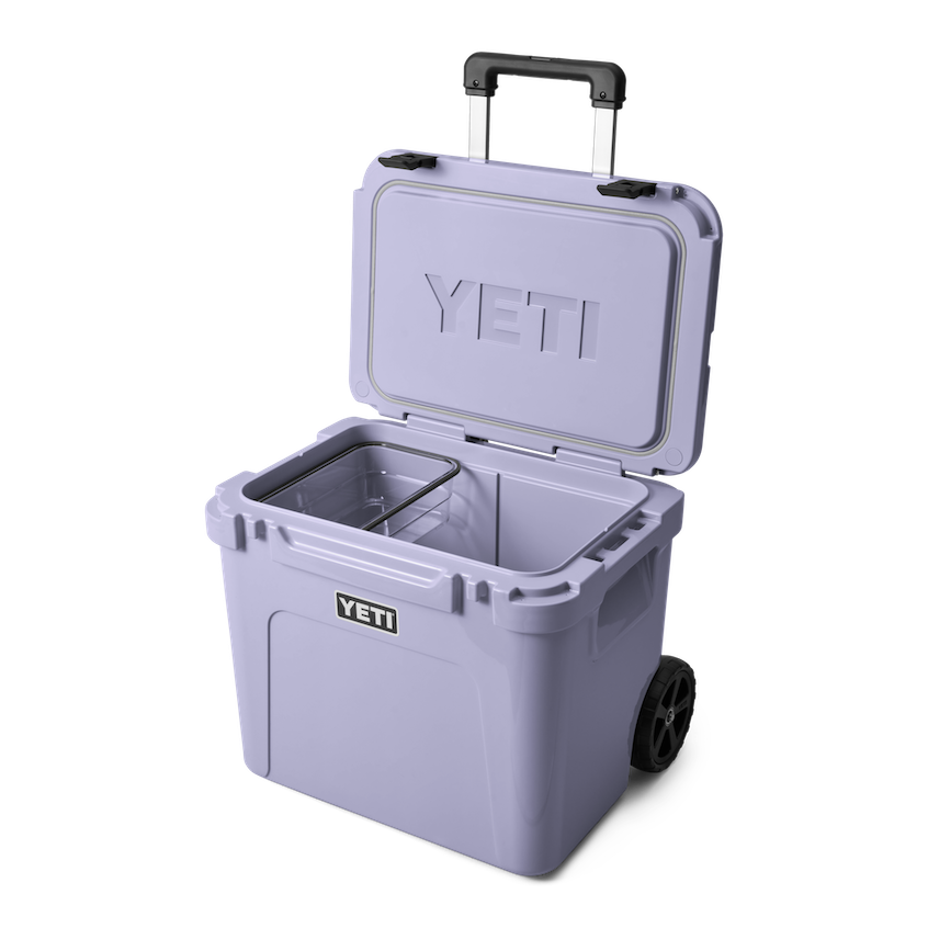 YETI Roadie® 60 Koelbox met Wielen Cosmic Lilac