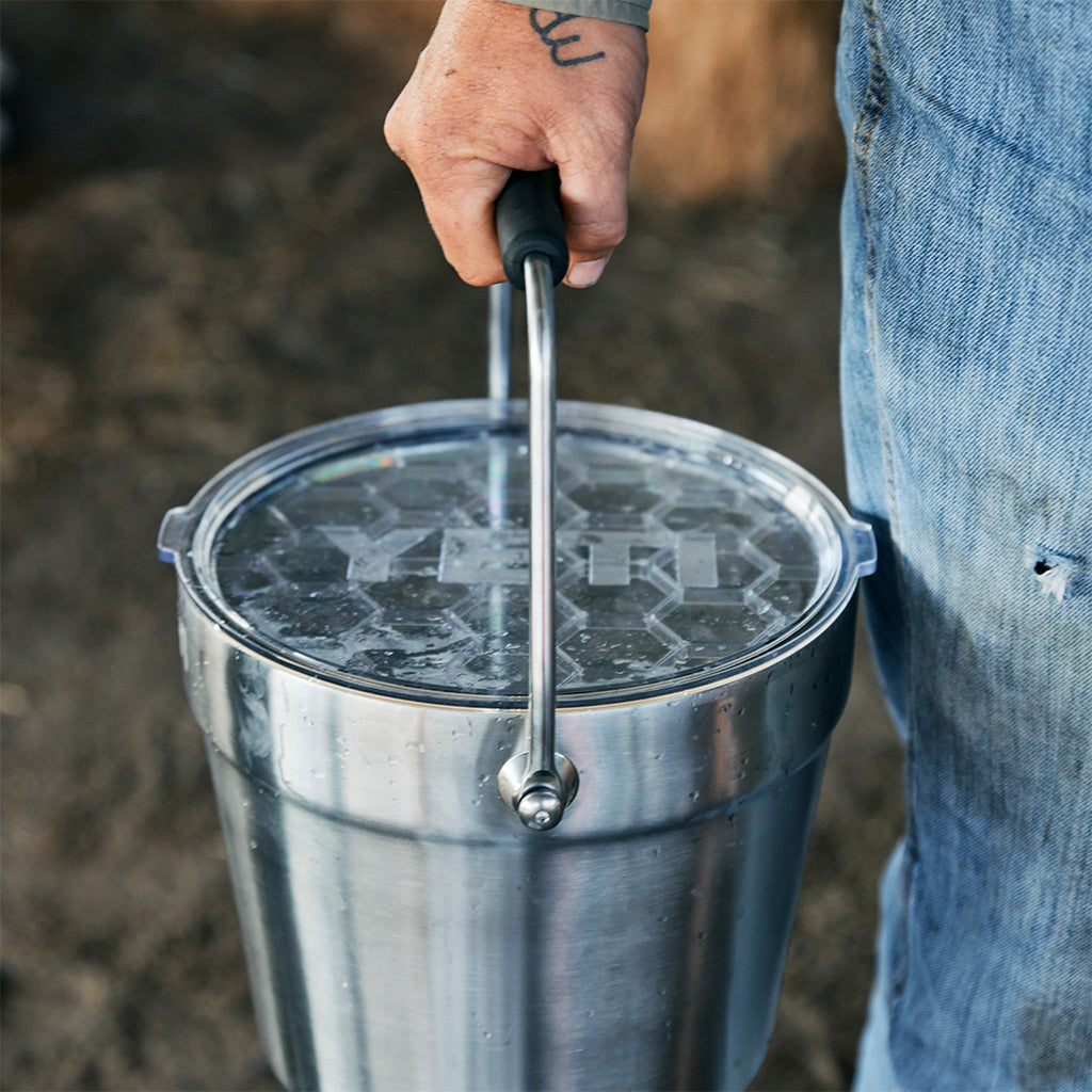 YETI Rambler 7.6 Beverage Bucket