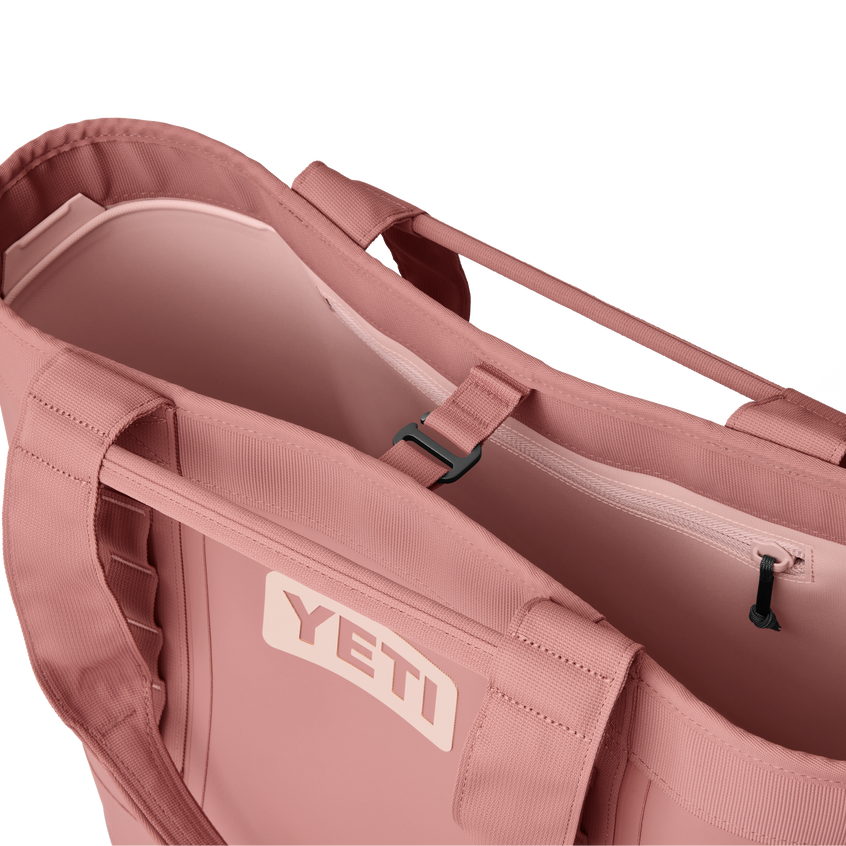 YETI Camino® 35-carryall Sandstone Pink