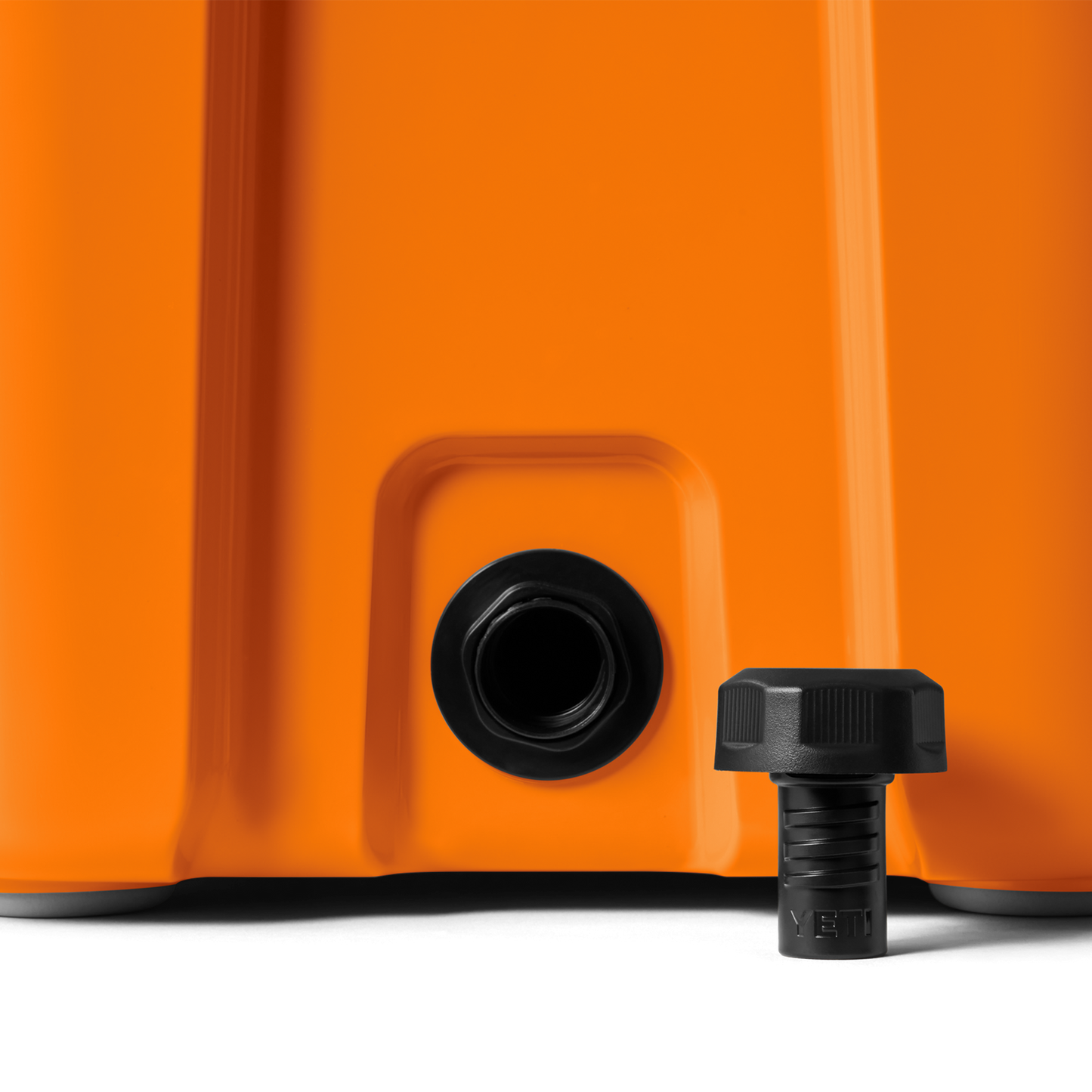 YETI Roadie® 24 Cool Box King Crab Orange