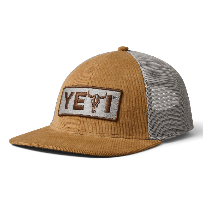 YETI Pet met stier in logo en platte rand Ochre