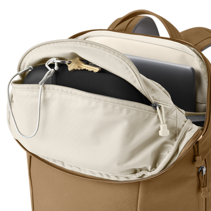 YETI Crossroads® 22L Backpack Alpine Brown