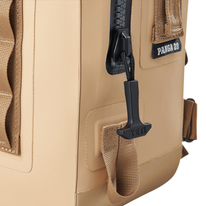 YETI Panga® Waterdichte rugzak van 28 liter Tan