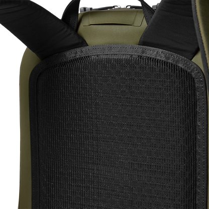 YETI CAYO™ 25L Backpack Olive