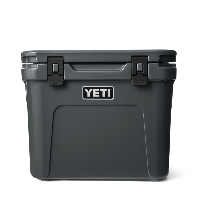 YETI Roadie® 32 koeler op wielen Charcoal