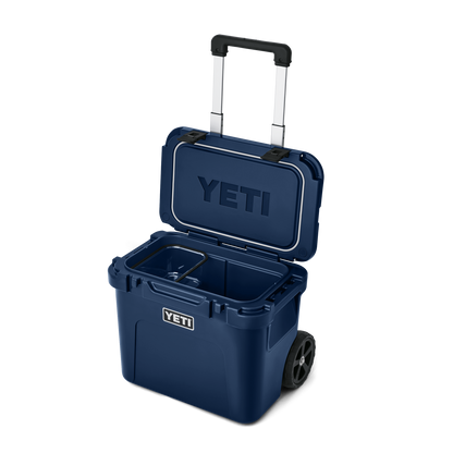 YETI Roadie® 32 koeler op wielen Navy