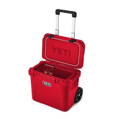 YETI Roadie® 32 koeler op wielen Rescue Red