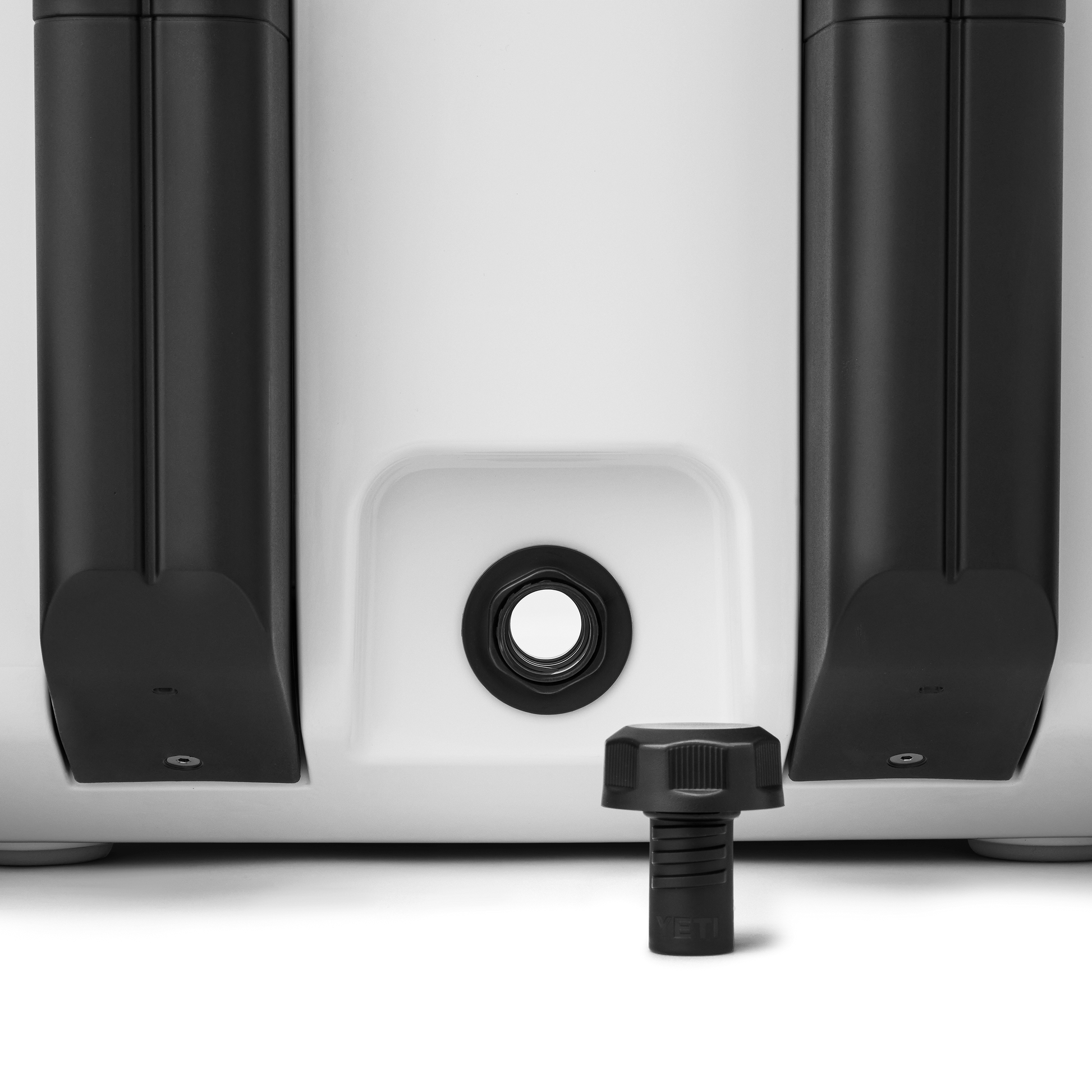 YETI Roadie® 32 koeler op wielen Wit
