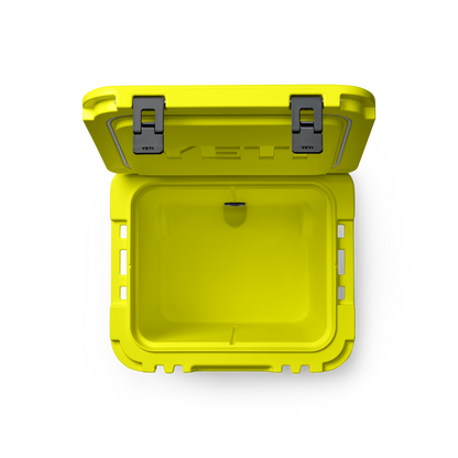 YETI Roadie® 48 koeler op wielen Firefly Yellow