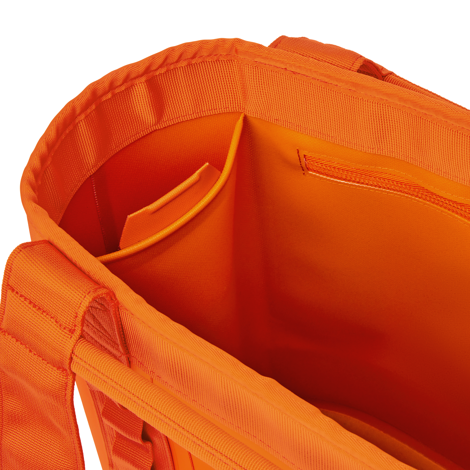 YETI Camino® 20-carryall King Crab
